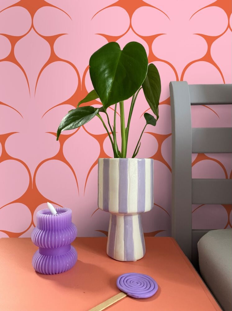ESTAhome Retro Ornamenten behang voor meisjeskamer en tienerkamer voor retrolook roze rood 131564