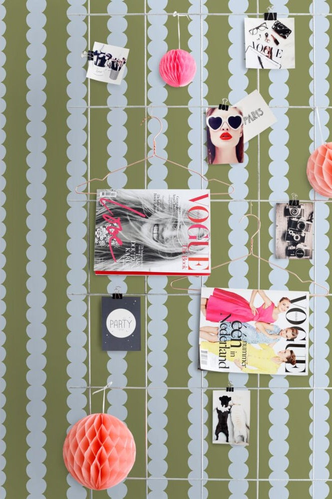 ESTAhome grafische strepen behang voor de kinderkamer jongenskamer meisjeskamer tienerkamer blauw en groen 131747