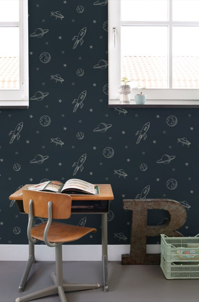 ESTAhome behang planeten in de ruimte behang glow in the dark jongenskamer blauw 139761