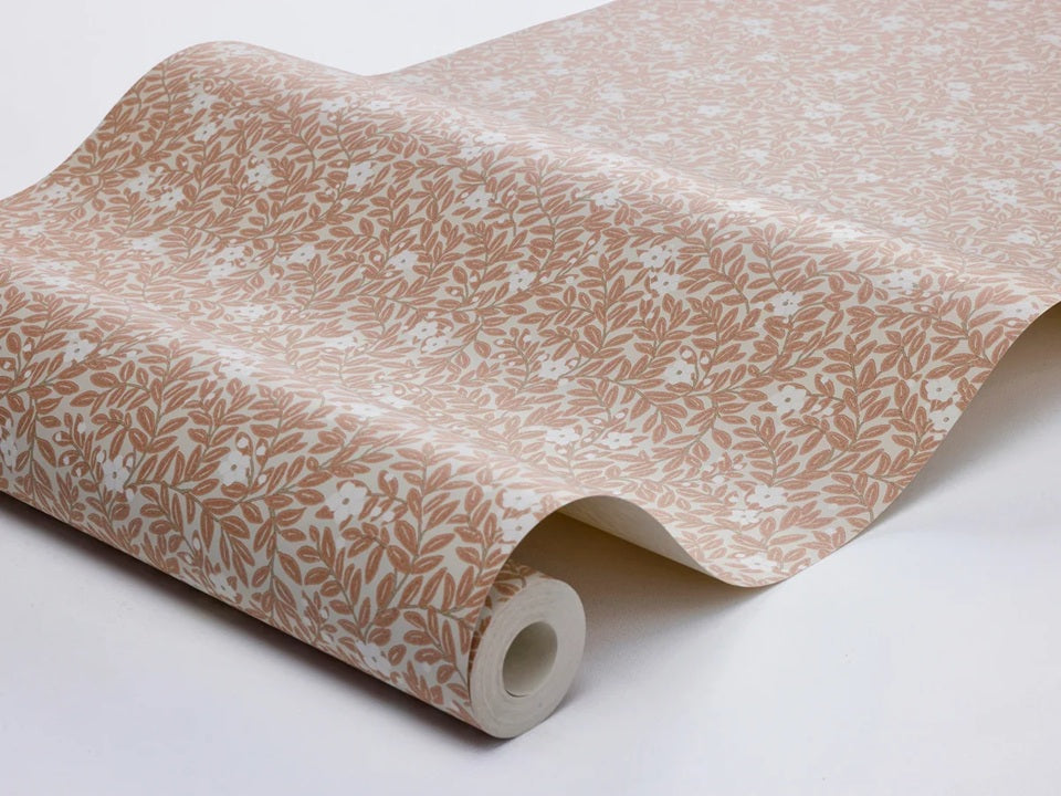 Borastapeter Myrten bloemen behang voor meisjekamer en babykamer terra beige 5733
