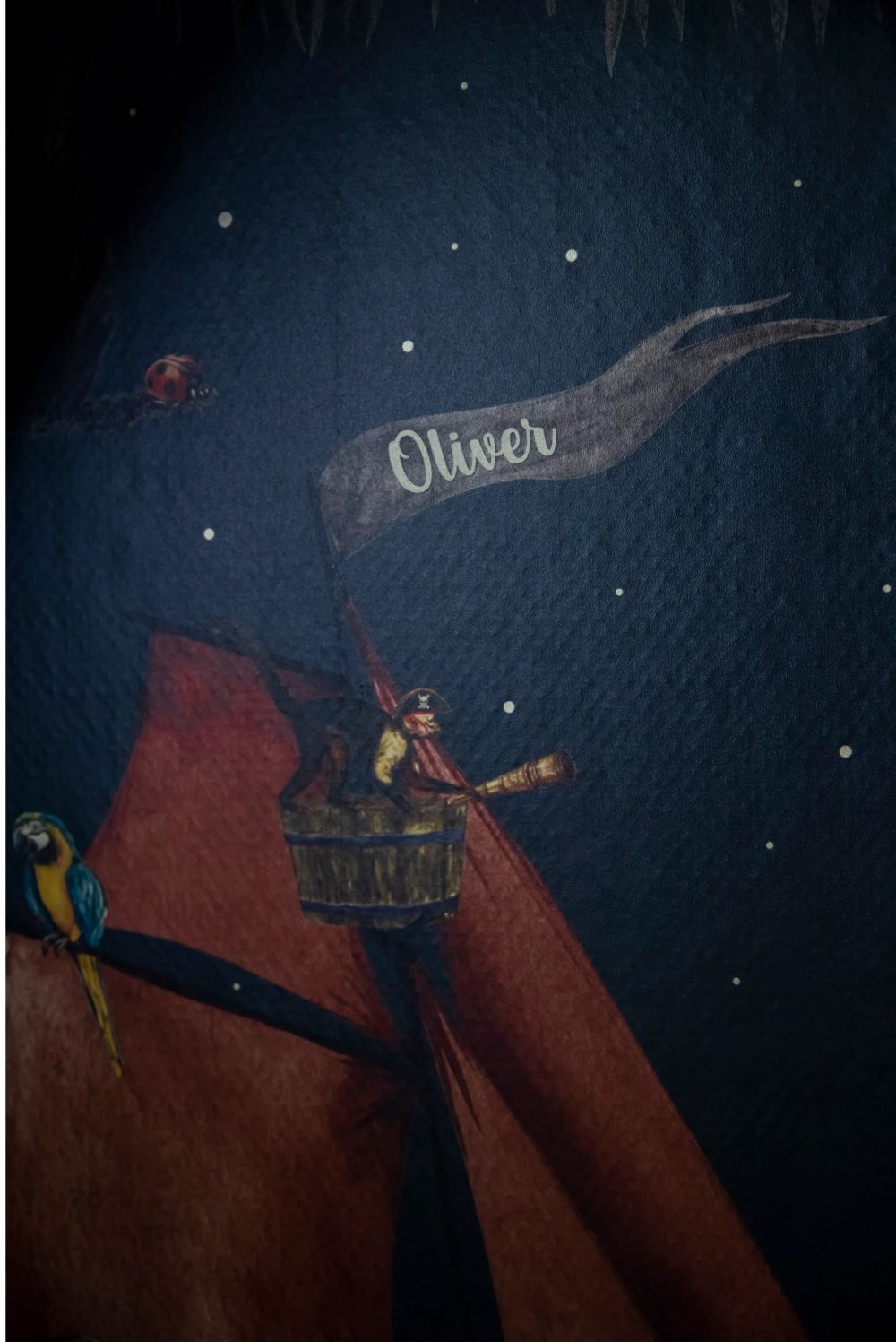 Creative Lab Amsterdam behang voor de kinderkamer Oliver Teddy donkerblauw