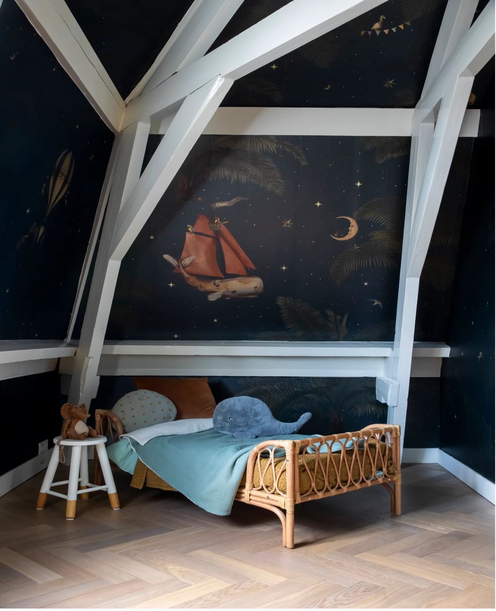 Creative Lab Amsterdam behang voor de kinderkamer Oliver Teddy donkerblauw