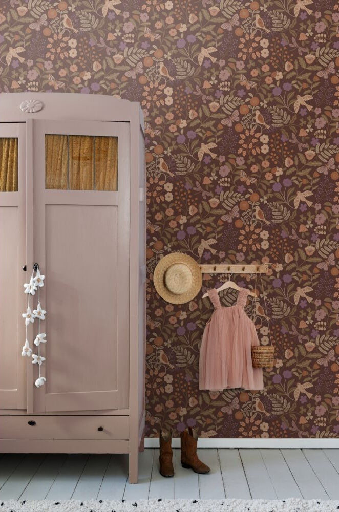 ESTAhome bloemen en vogels behang meisjeskamer babykamer groen bruin paars 131467