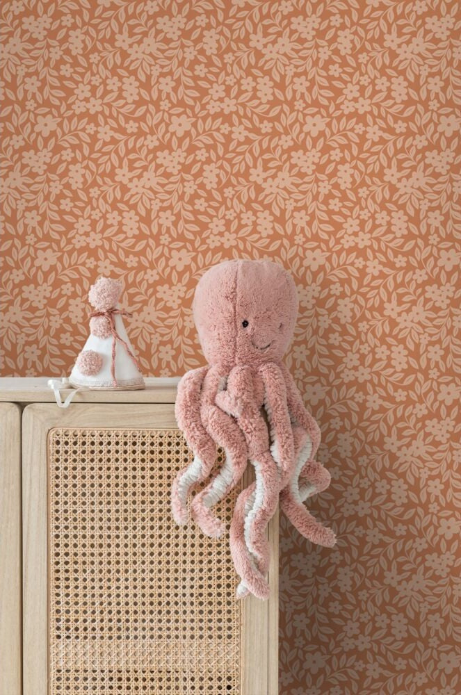 ESTAhome bloemetjes behang voor de meisjeskamer en babykamer terra 131442