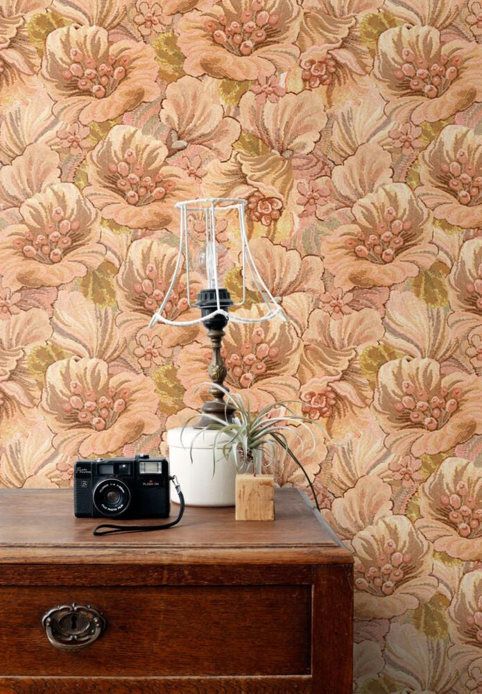 ESTAhome bloemmotief behang bloemen behang voor meisjeskamer en tienerkamer lichtbruin beige 131292