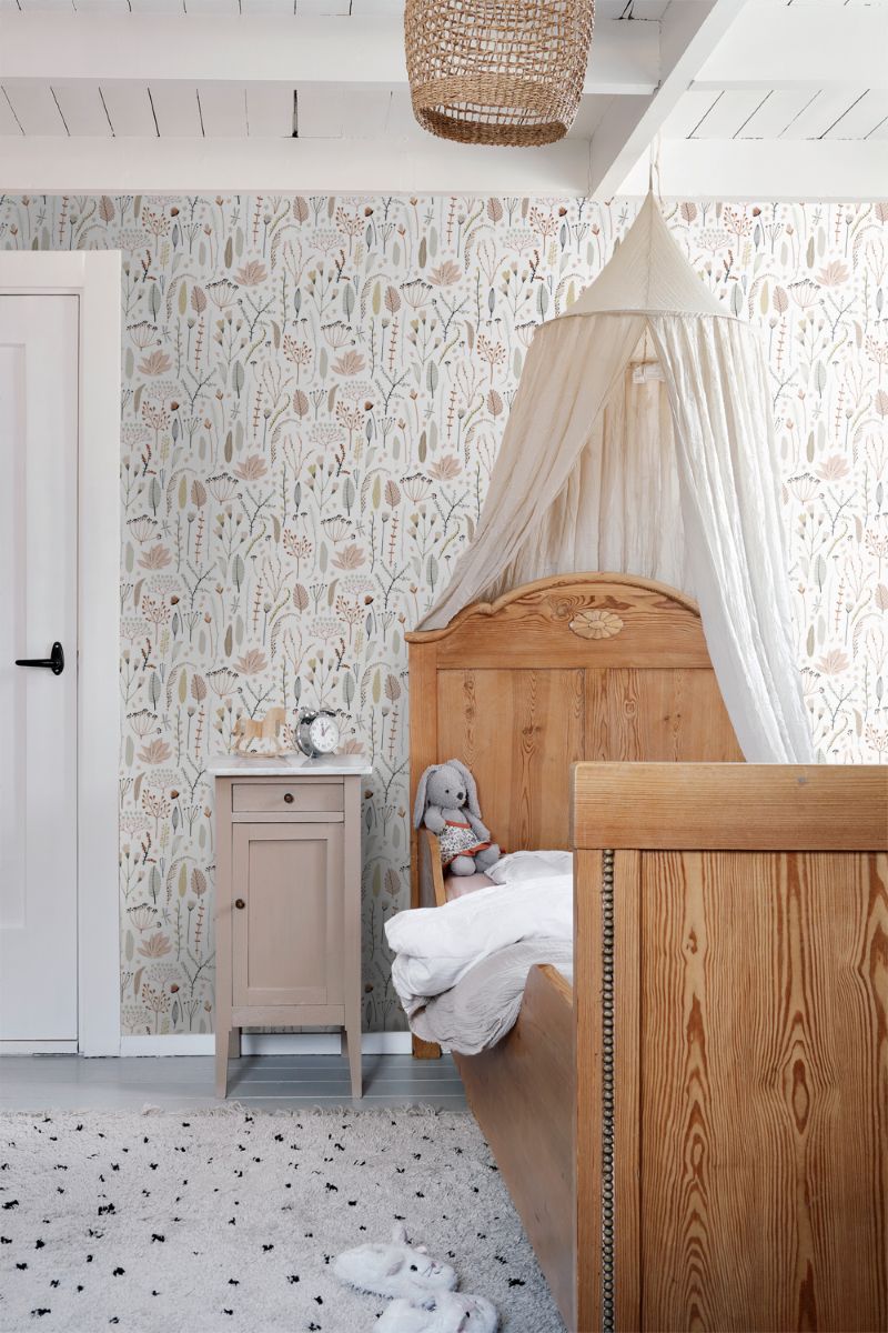 ESTAhome bloemen behang meisjeskamer babykamer roze grijs wit 139702