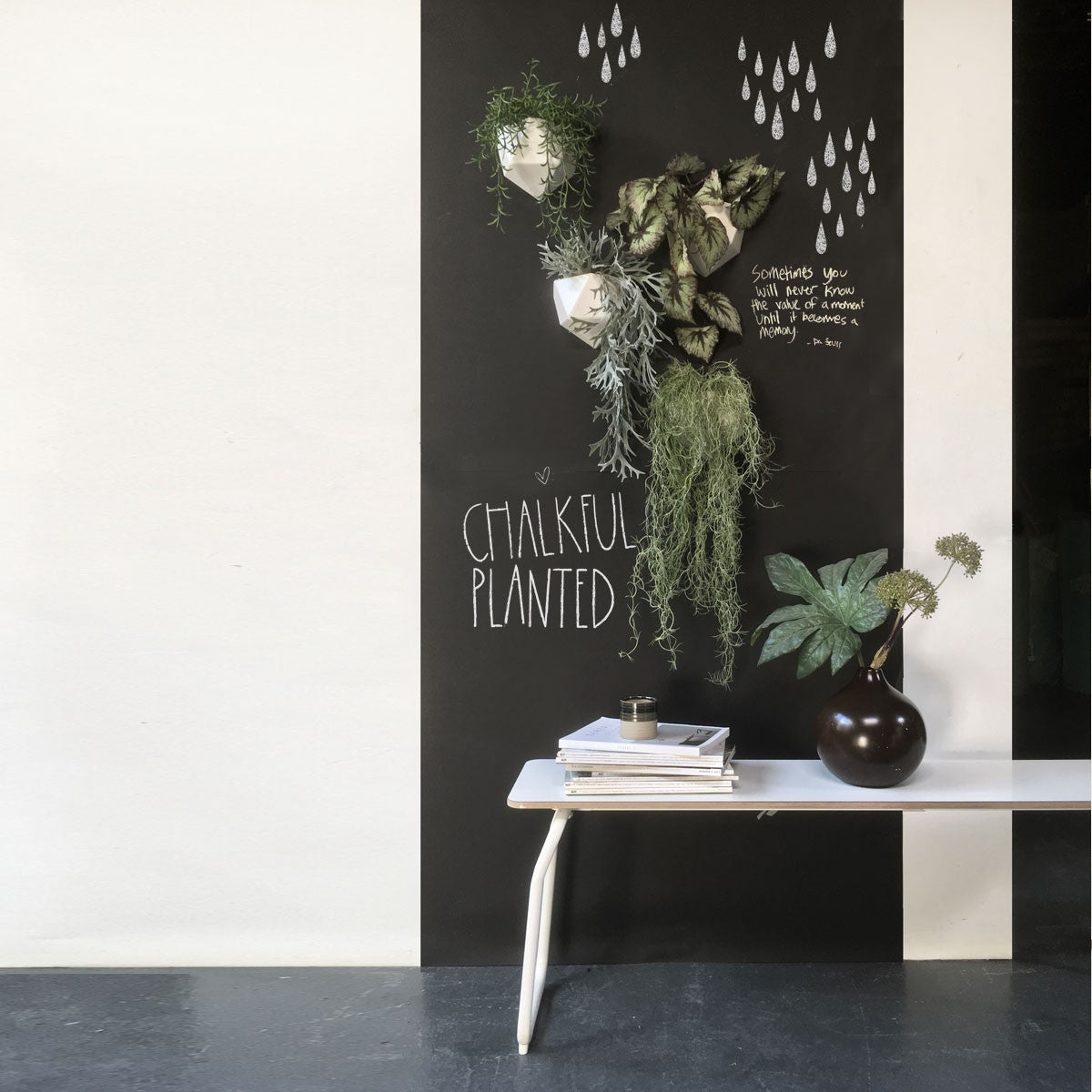 Magnetisch krijtbord behang van Groovy magnets zwart kinderkamer keuken woonkamer