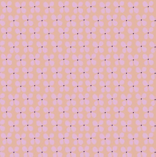 Bloemen behang voor de meisjeskamer bruin met roze bloemen en paarse accenten. Juul Studio Pieni