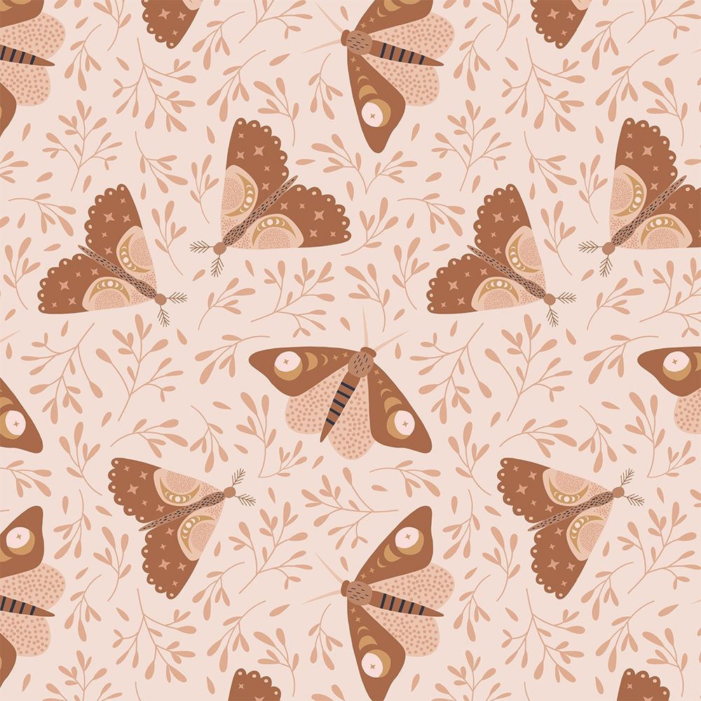 May and Fay behang voor de kinderkamer moon moths nachtvlinders terra beige
