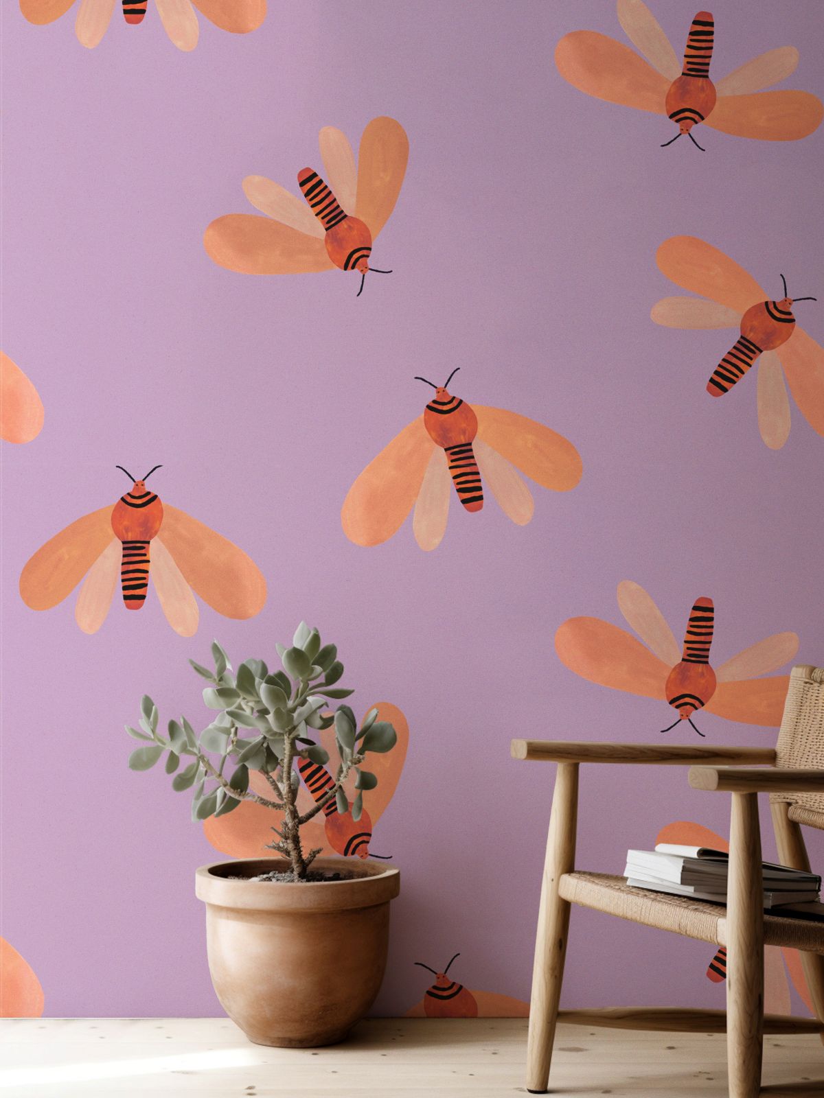 Meet me at the Wall Moth motten behang voor meisjeskamer lila paars