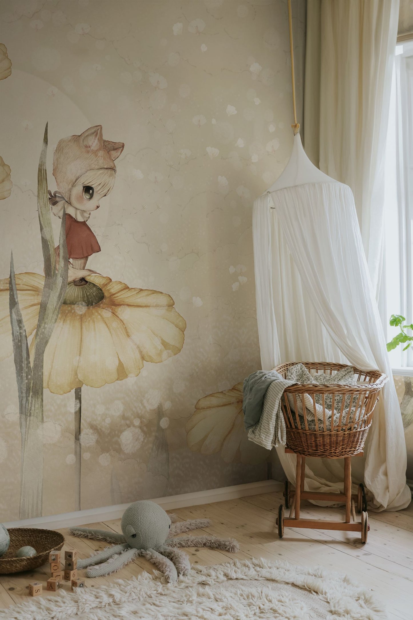 Rebel Walls x Mrs. Mighetto Bloomy Fields of Marion warm geel dromerig bloemen behang voor meisjeskamer en babykamer R20402