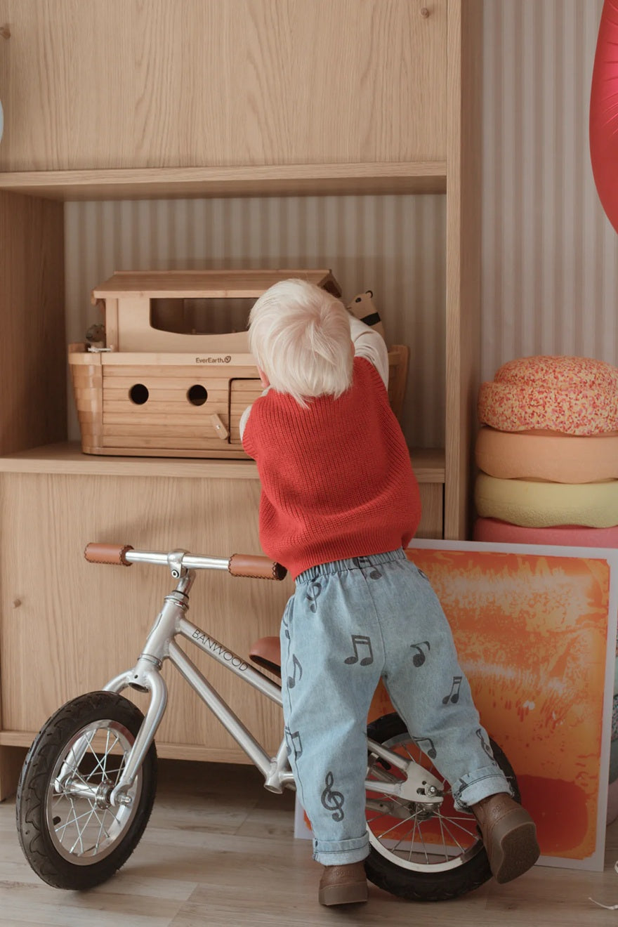 Strepen behang voor de kinderkamer babykamer jongenskamer meisjeskamer neutrale kinderkamer Summer Gray French Beige