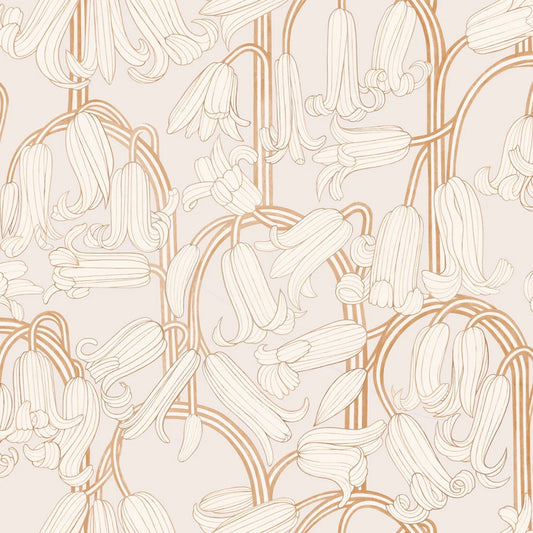 Summer Gray Bluebells pink and cream behang voor de meisjeskamer en babykamer lichtroze en creme.