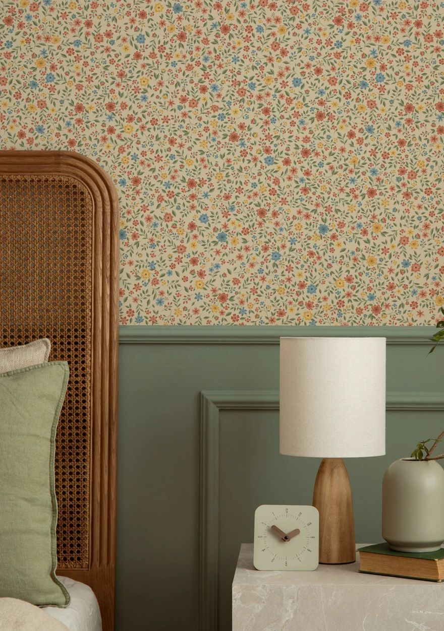 Summer Gray Freja Confetti bloemen behang voor de kinderkamer beige met gekleurde bloemetjes