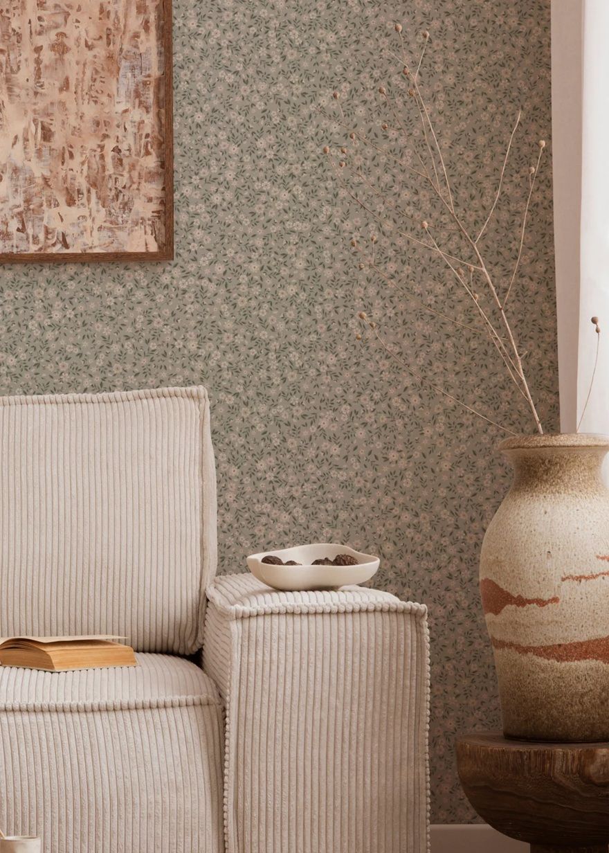 Summer Gray Freja Meadow bloemen behang voor de kinderkamer lichtgroen met witte bloemetjes