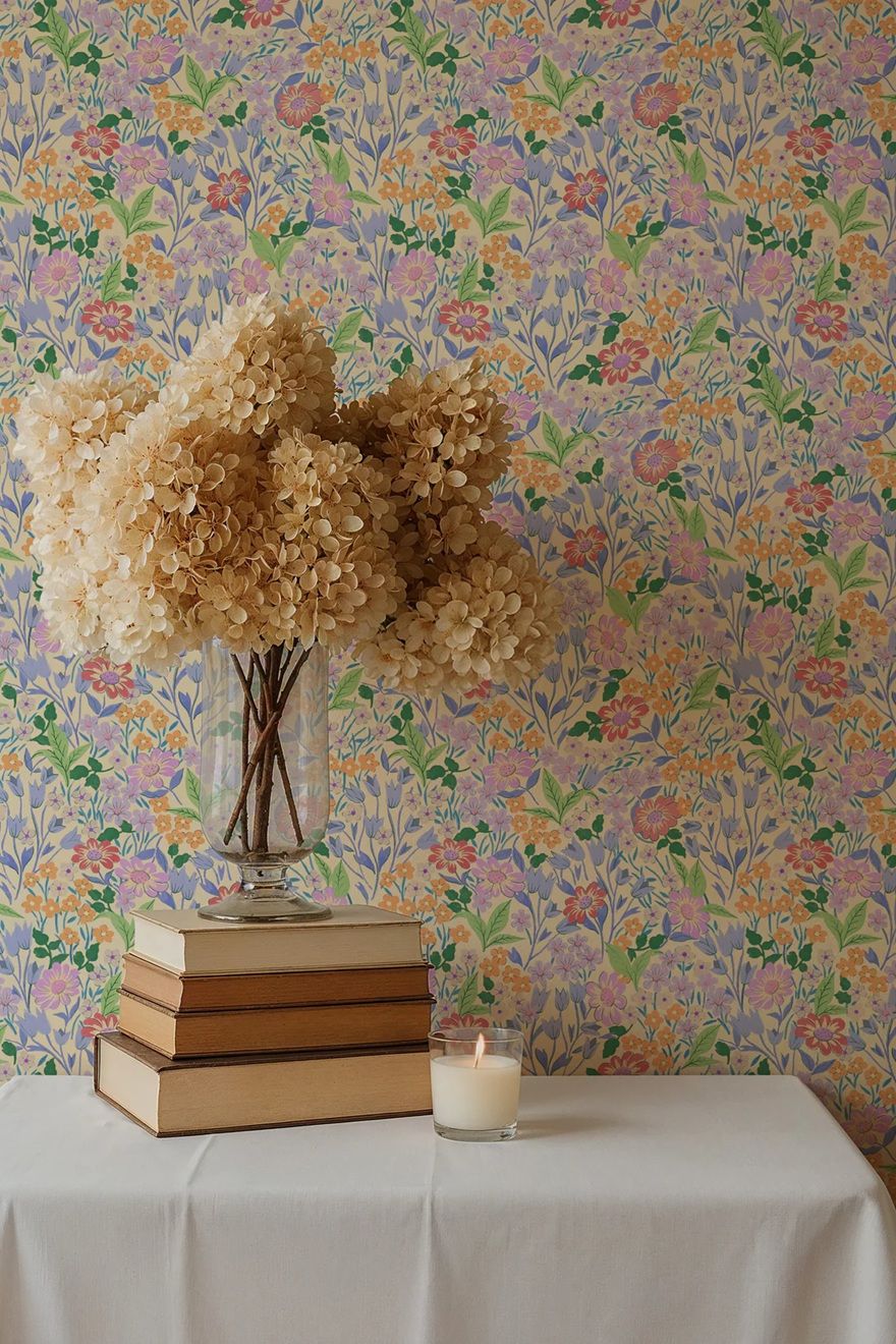 Summer Gray Lola petit bloemenbehang voor meisjeskamer lilac lila paars