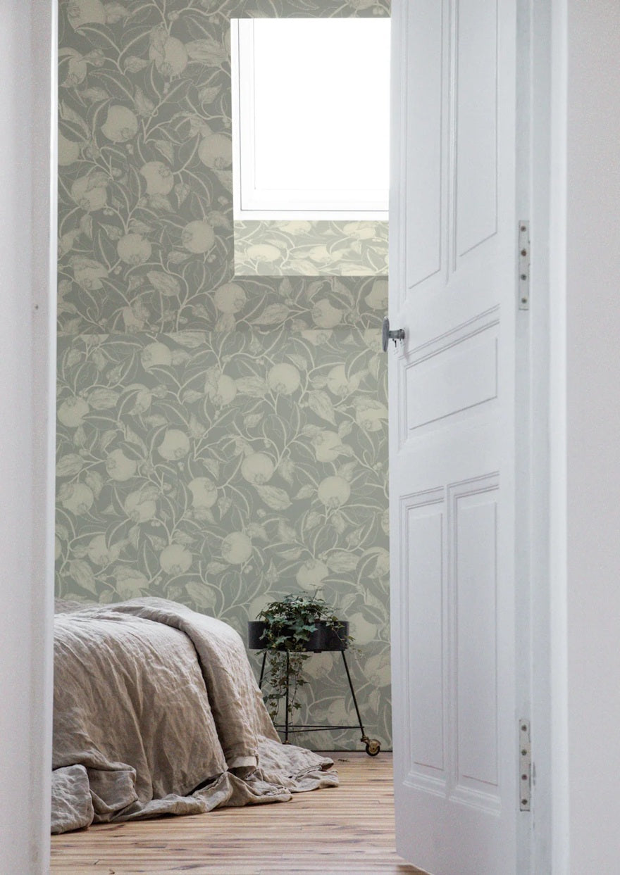 Summer Gray pomegranate granaatappel behang voor de kinderkamer en babykamer Grey lichtgrijs