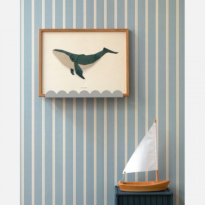 Studio Ditte Lintjes strepen behang voor de kinderkamer en babykamer steenblauw