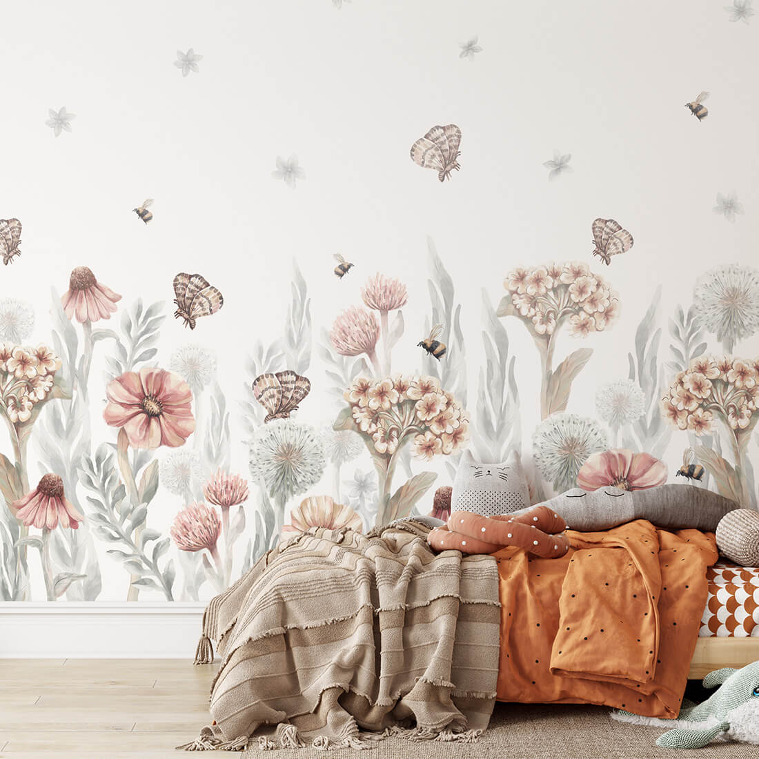 Pastelowe Love bloemenbehang wildflowers mural voor de kinderkamer meisjeskamer babykamer roze