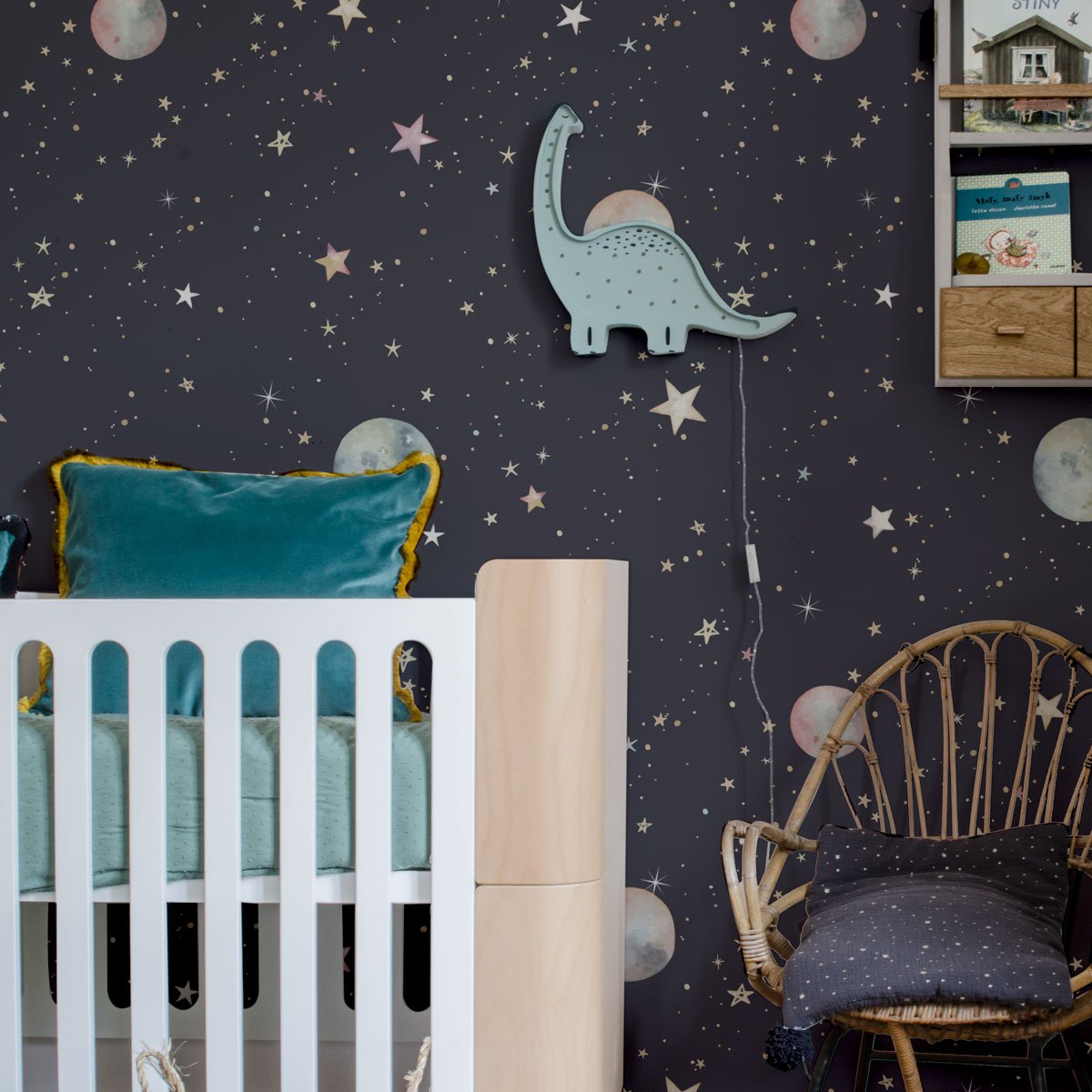 Dekornik behang voor de kinderkamer cosmos ruimte jongenskamer