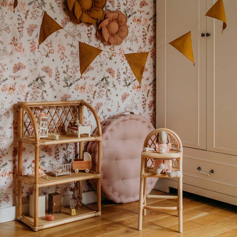 Dekornik Botanical stories bloemen behang meisjeskamer
