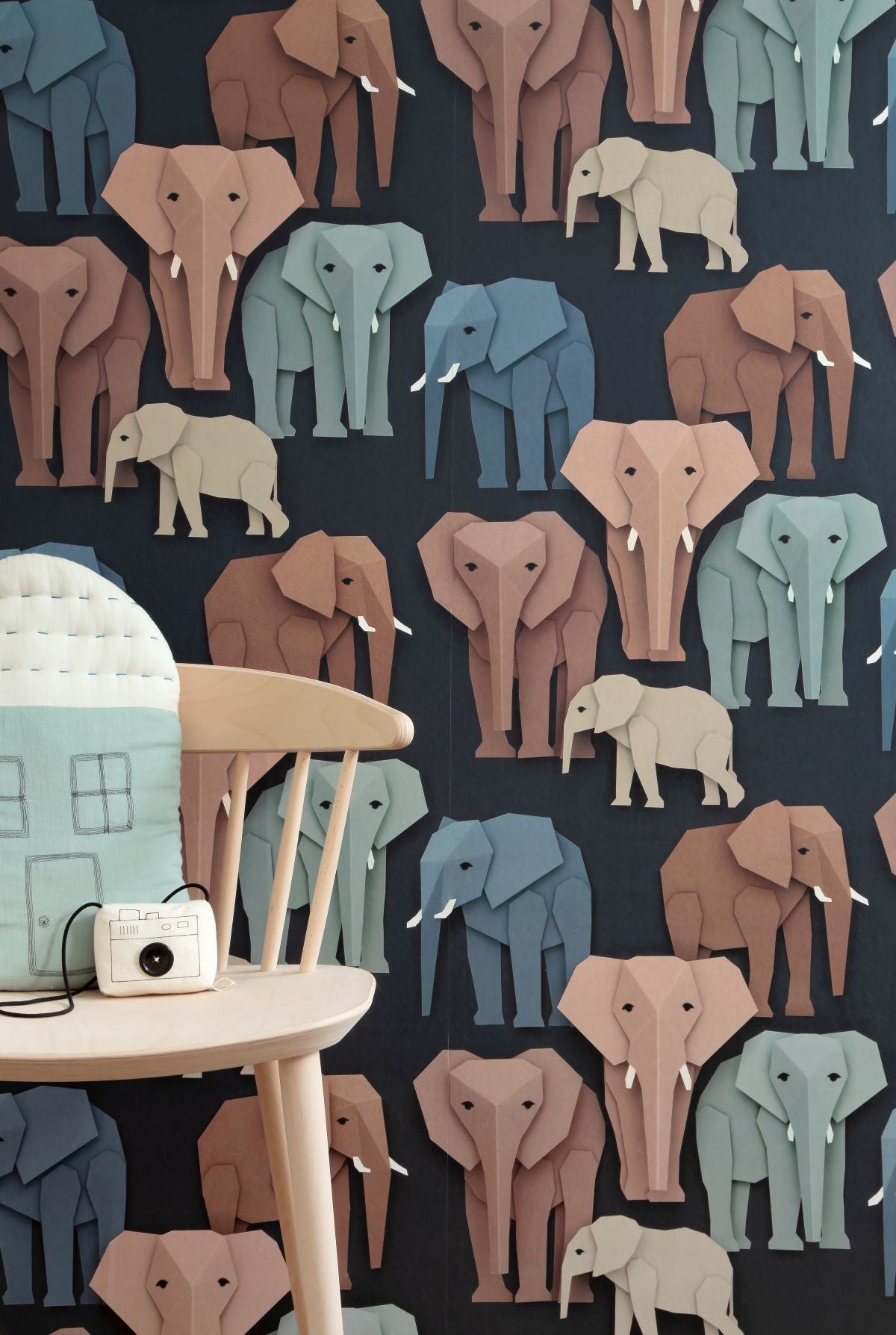 Studio Ditte Wallpaper Elephants - Dark