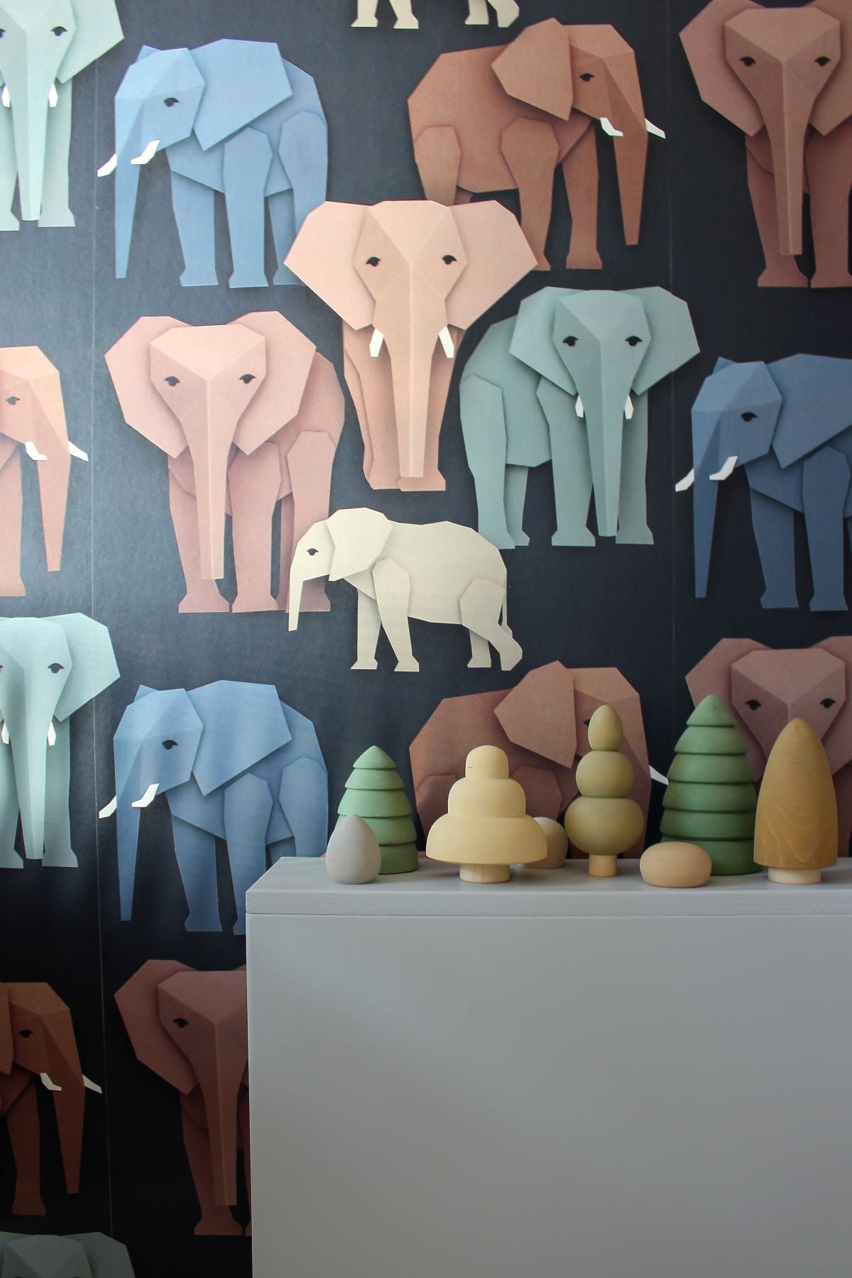Studio Ditte Wallpaper Elephants - Dark