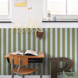 ESTAhome grafische strepen behang voor de kinderkamer jongenskamer meisjeskamer tienerkamer blauw en groen 131747