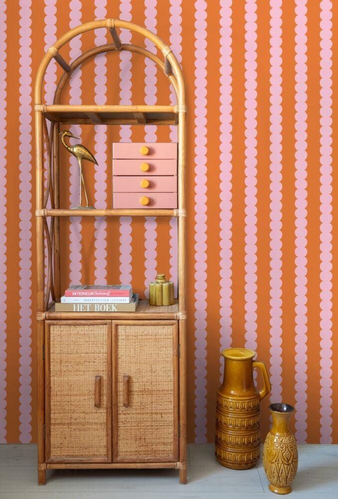 ESTAhome grafische strepen behang voor de kinderkamer meisjeskamer tienerkamer roze oranje 131748