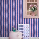 ESTAhome grafische strepen behang voor de kinderkamer meisjeskamer tienerkamer roze blauw 131750