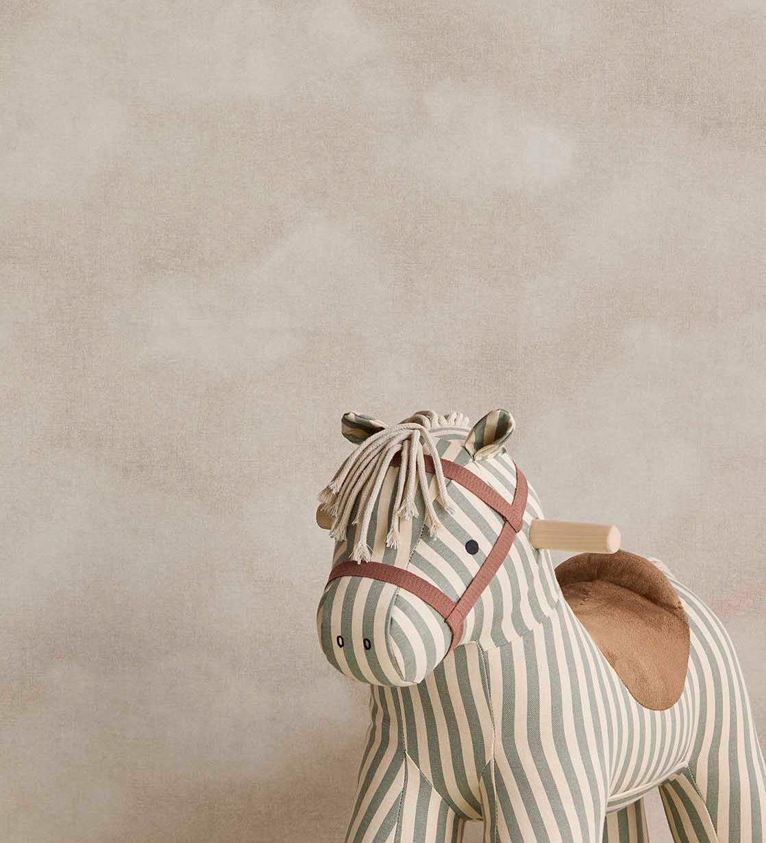 Eijffinger behang kinderkamer wolken tiny treasures collectie babykamer neutrale kinderkamer beige 363127