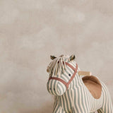Eijffinger behang kinderkamer wolken tiny treasures collectie babykamer neutrale kinderkamer beige 363127