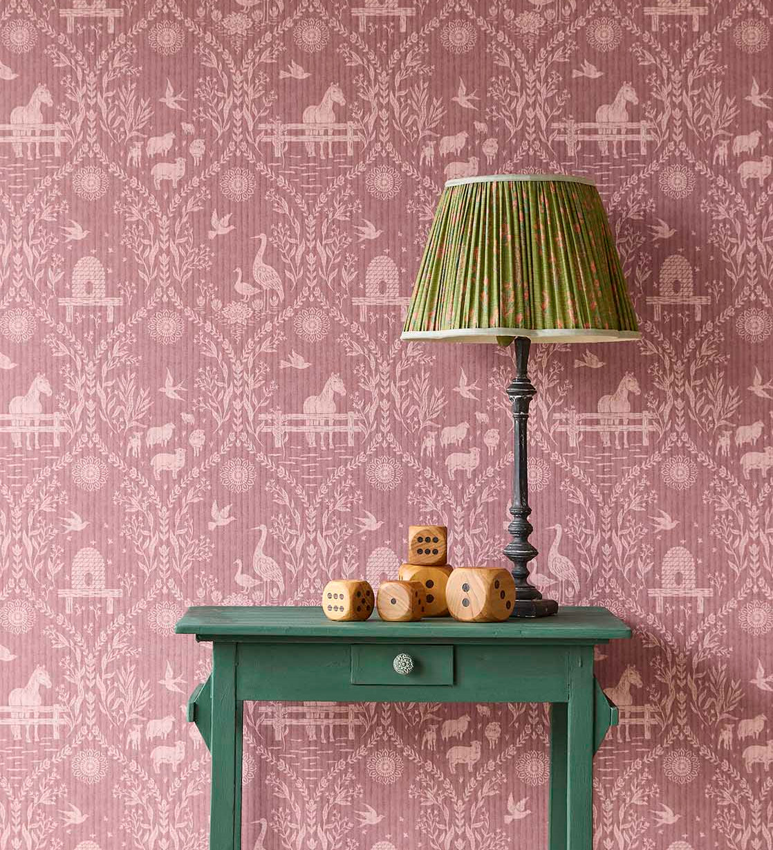 Dieren behang voor de kinderkamer van Eijffinger uit de Tiny Treasures collectie meisjeskamer babykamer 363133 warm paars