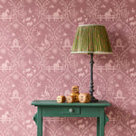 Dieren behang voor de kinderkamer van Eijffinger uit de Tiny Treasures collectie meisjeskamer babykamer 363133 warm paars