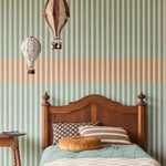 Strepen behang kinderkamer Eijffinger Tiny Treasures babykamer jongenskamer donkergroen beige 363157
