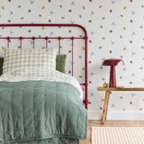 Eijffinger Tiny Treasures strepen behang met insecten voor de kinderkamer jongenskamer meisjeskamer lichtblauw 363181