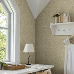 Midbec Siv bladeren en bloemen behang voor de babykamer of meisjeskamer lichtbruin nougat 48002