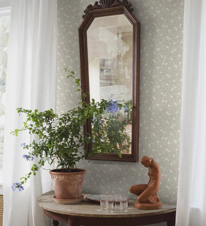 Myrthen Borastapeter bloemen behang voor de kinderkamer meisjeskamer babykamer khaki groen 5712