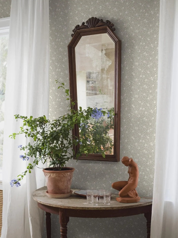 Myrthen Borastapeter bloemen behang voor de kinderkamer meisjeskamer babykamer khaki groen 5712