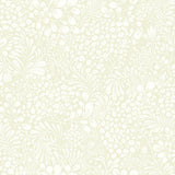 Midbec Siv bladeren en bloemen behang voor de babykamer of meisjeskamer licht beige 65126