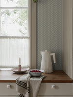 Borastapeter Lilla Lyckan bloemen behang meisjeskamer babykamer groen en creme 6954