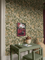Borastapeter Fairies elfen behang voor meisjeskamer en babykamer Fairyland beige groen 8141