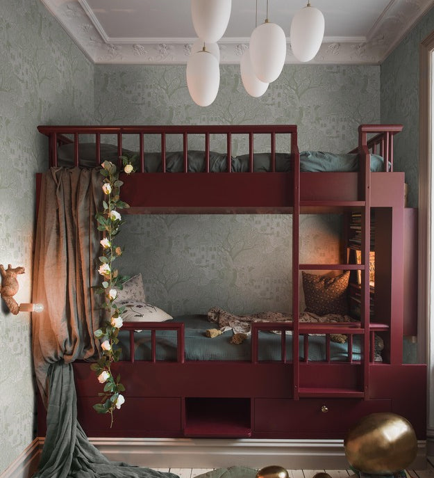Kingdom of the Willow Borastapeter sprookjesbehang voor de kinderkamer, jongenskamer en neutrale kinderkamer groen 8144
