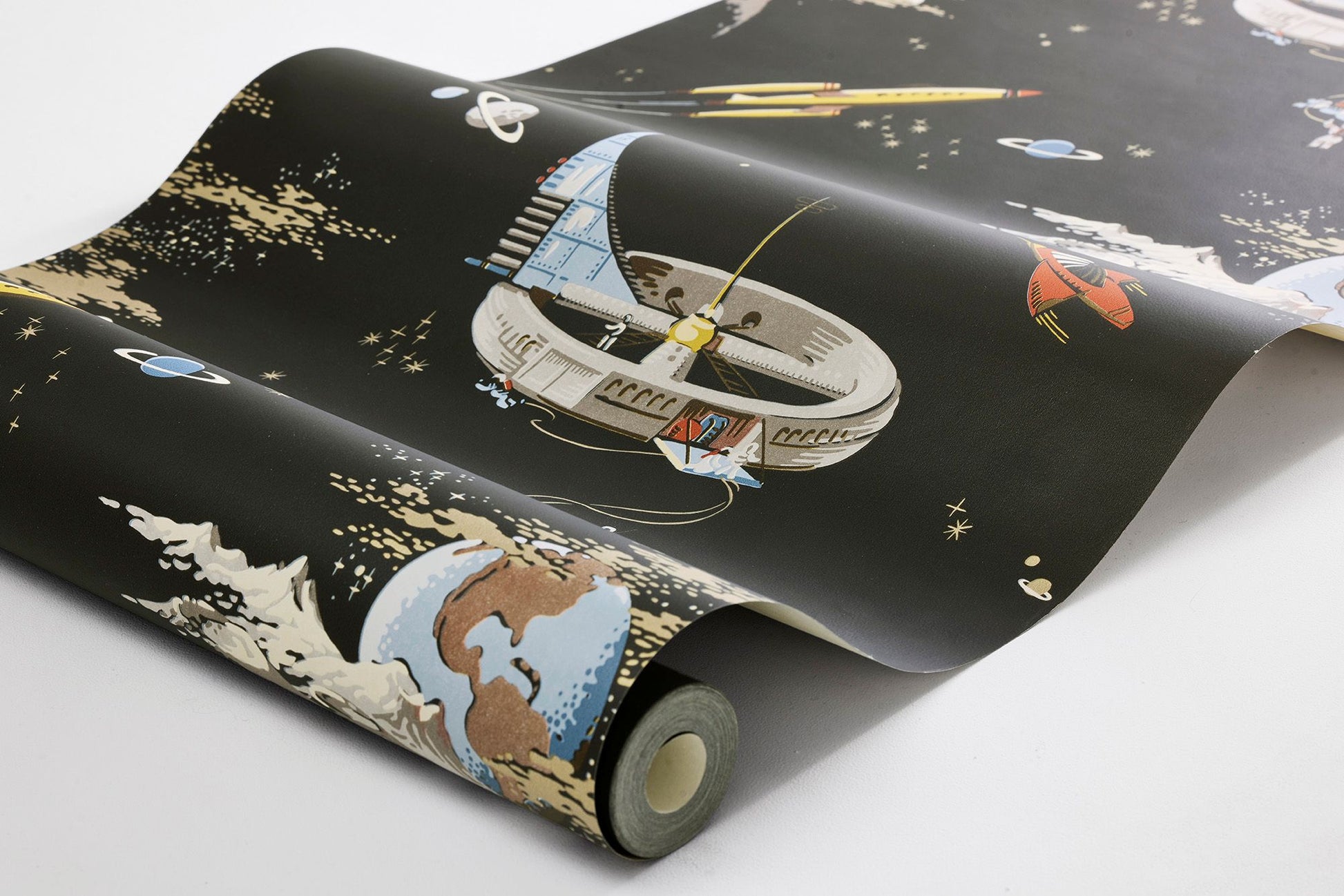 Space Adventure Borastapeter Fairyland ruimte behang voor de jongenskamer zwart 8155