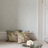 Midbec Oak Tree William Morris behang voor de neutrale kinderkamer babykamer grijs beige 82026