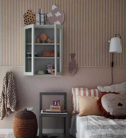 Sandberg strepen behang Estelle mustard okergeel jongenskamer meisjeskamer babykamer neutrale kinderkamer 826-72