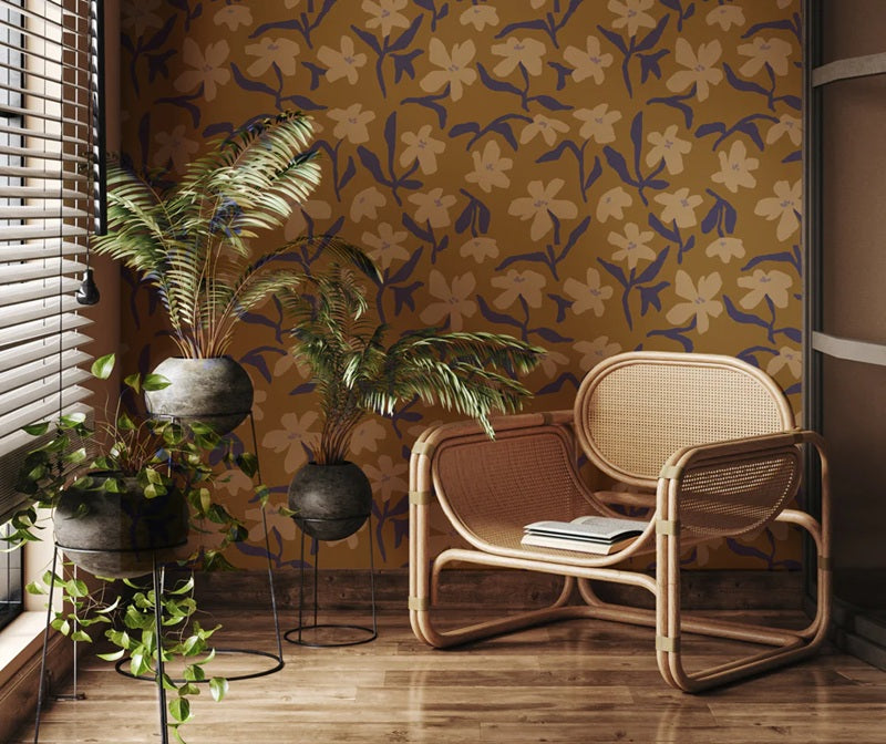 Petal Pop Annet weelink bloemen behang voor meisjeskamer kobalt blauw oker