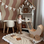 Annet Weelink Sway Stripe waves behang voor de kinderkamer terra roze meisjeskamer 
