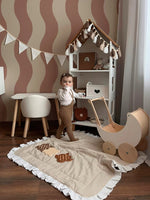 Annet Weelink Sway Stripe waves behang voor de kinderkamer terra roze meisjeskamer 