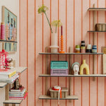 Bibelotte behang voor de kinderkamer Chevron strepen sienna rood bruin
